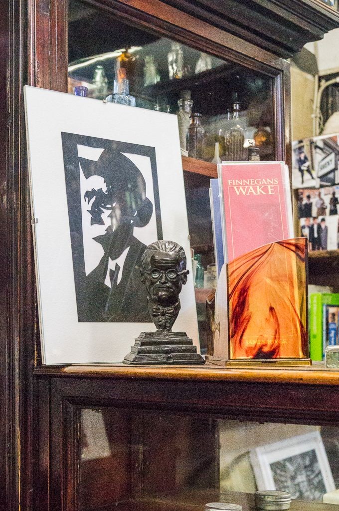 Sweny's, Dublin