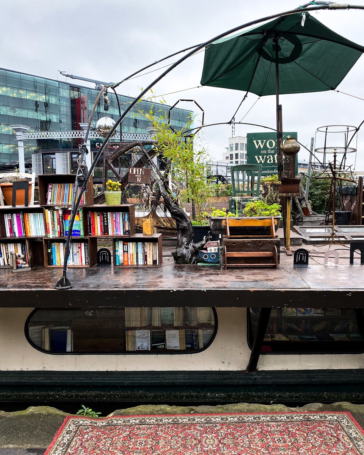 word on the water roof stage