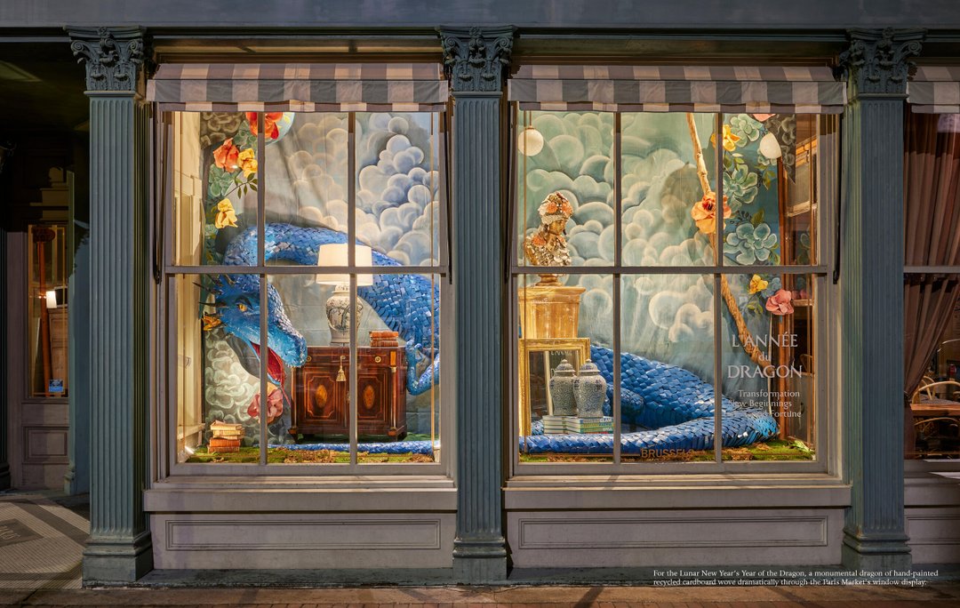 Spread 4 from The World's Most Beautiful Shops